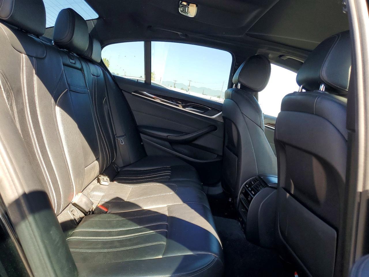 2018 BMW Seria 5 530e - zdjęcie 10