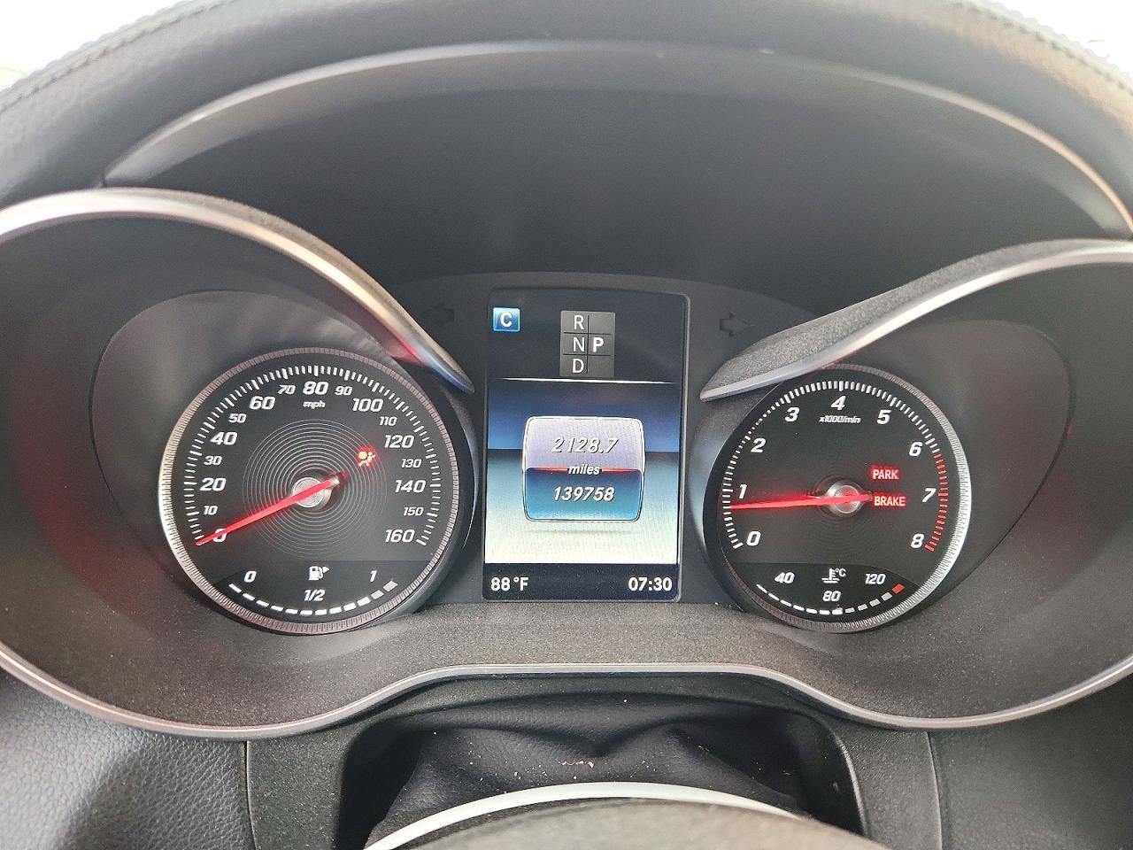 2016 Mercedes-Benz Glc 300 - zdjęcie 9