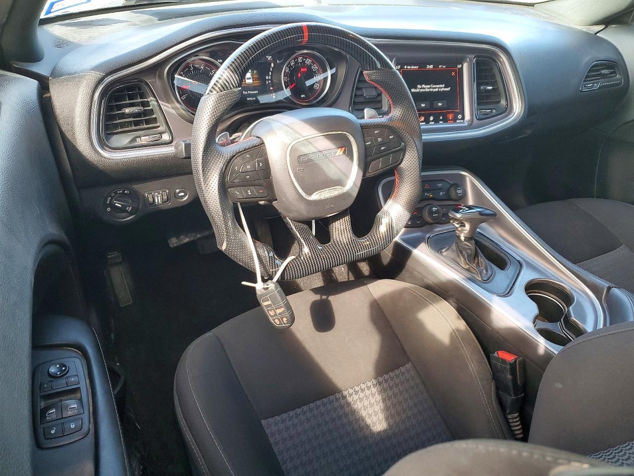 2020 Dodge Challenger R/T - zdjęcie 8