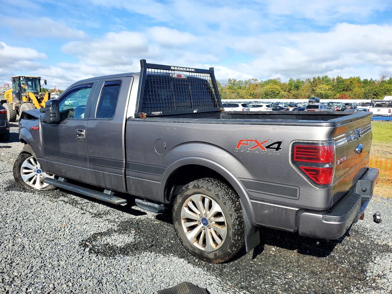 2013 Ford F150 Super Cab - zdjęcie 2