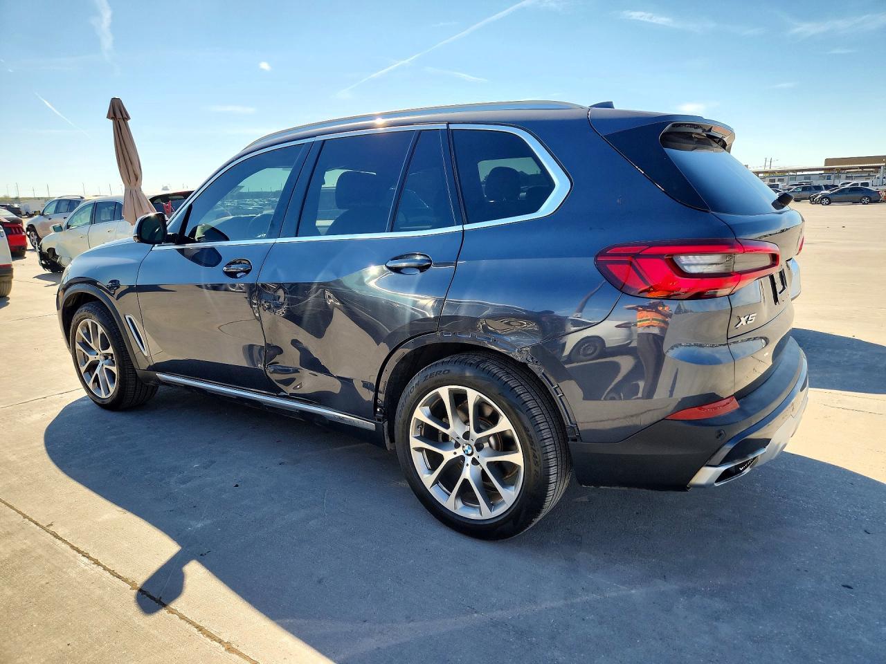 2020 BMW X5 Sdrive 40I - zdjęcie 2
