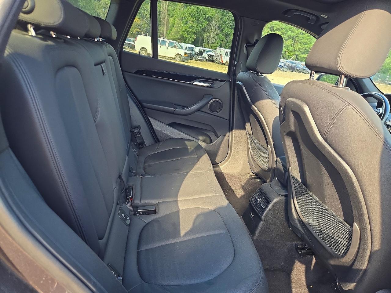 2019 BMW X1 xDrive28I - zdjęcie 11