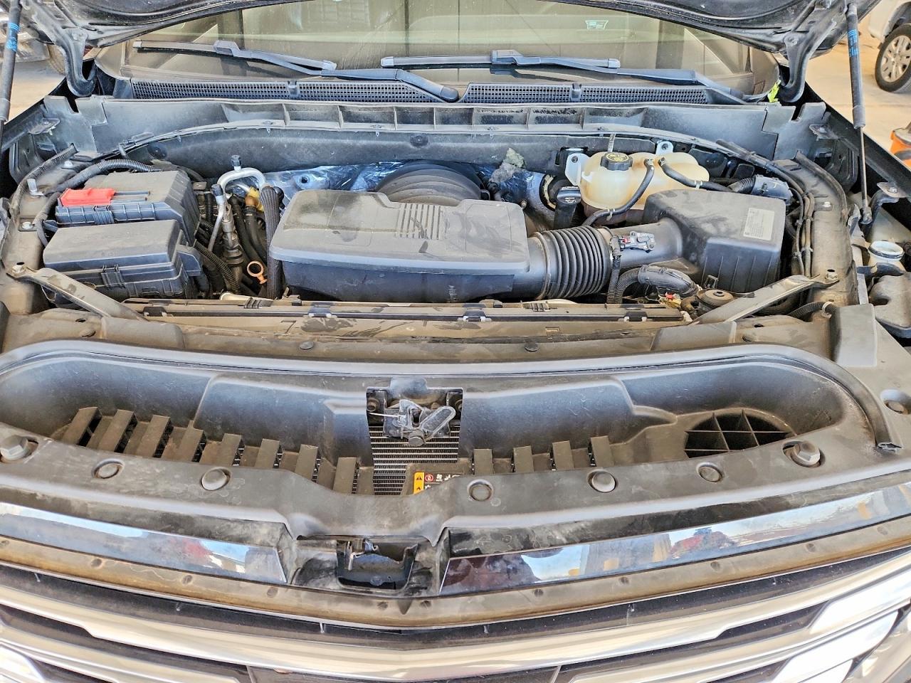 2021 Cadillac Escalade Premium Luxury Platinum - zdjęcie 12