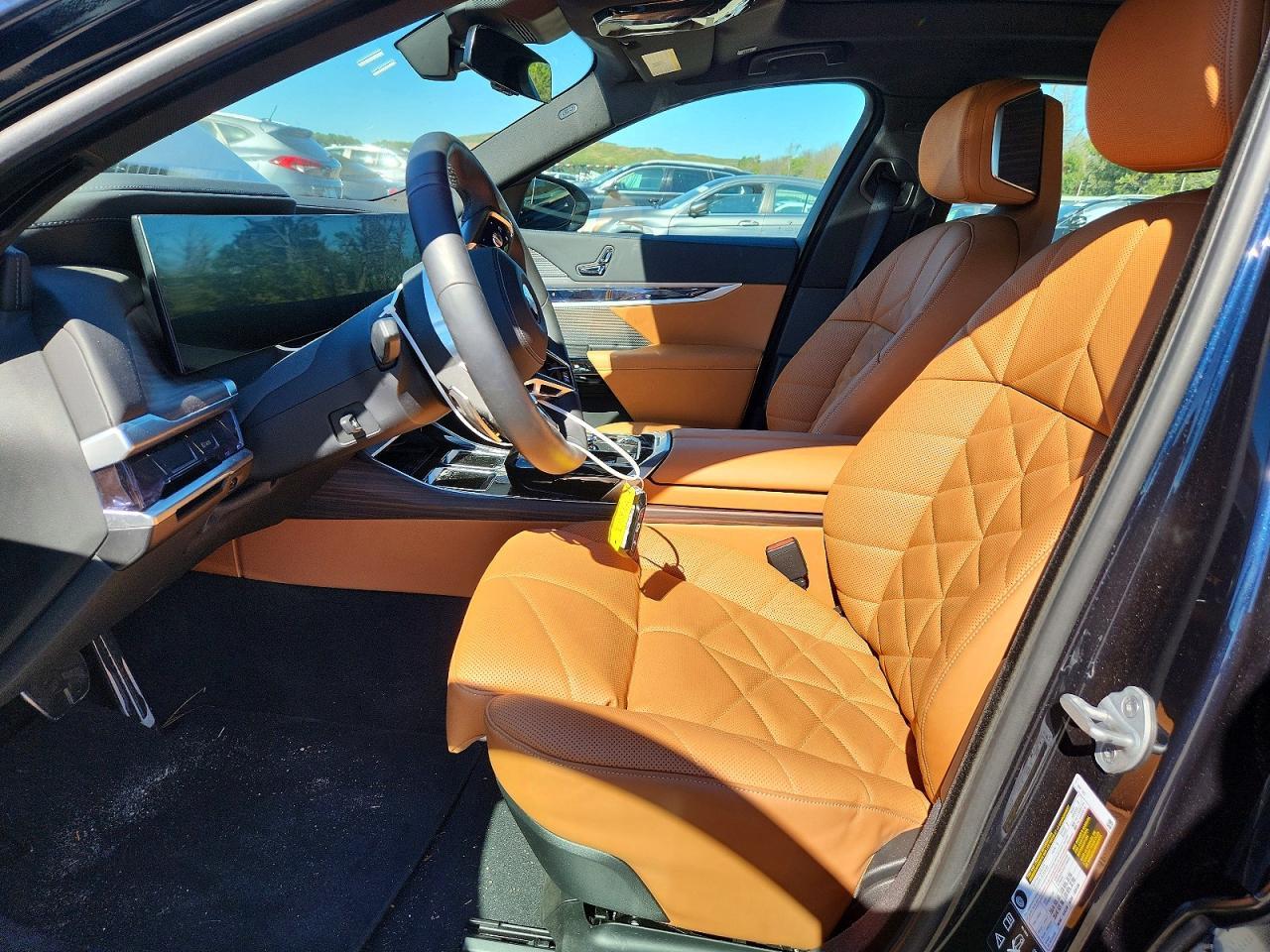 2025 BMW Seria 7 740i - zdjęcie 7