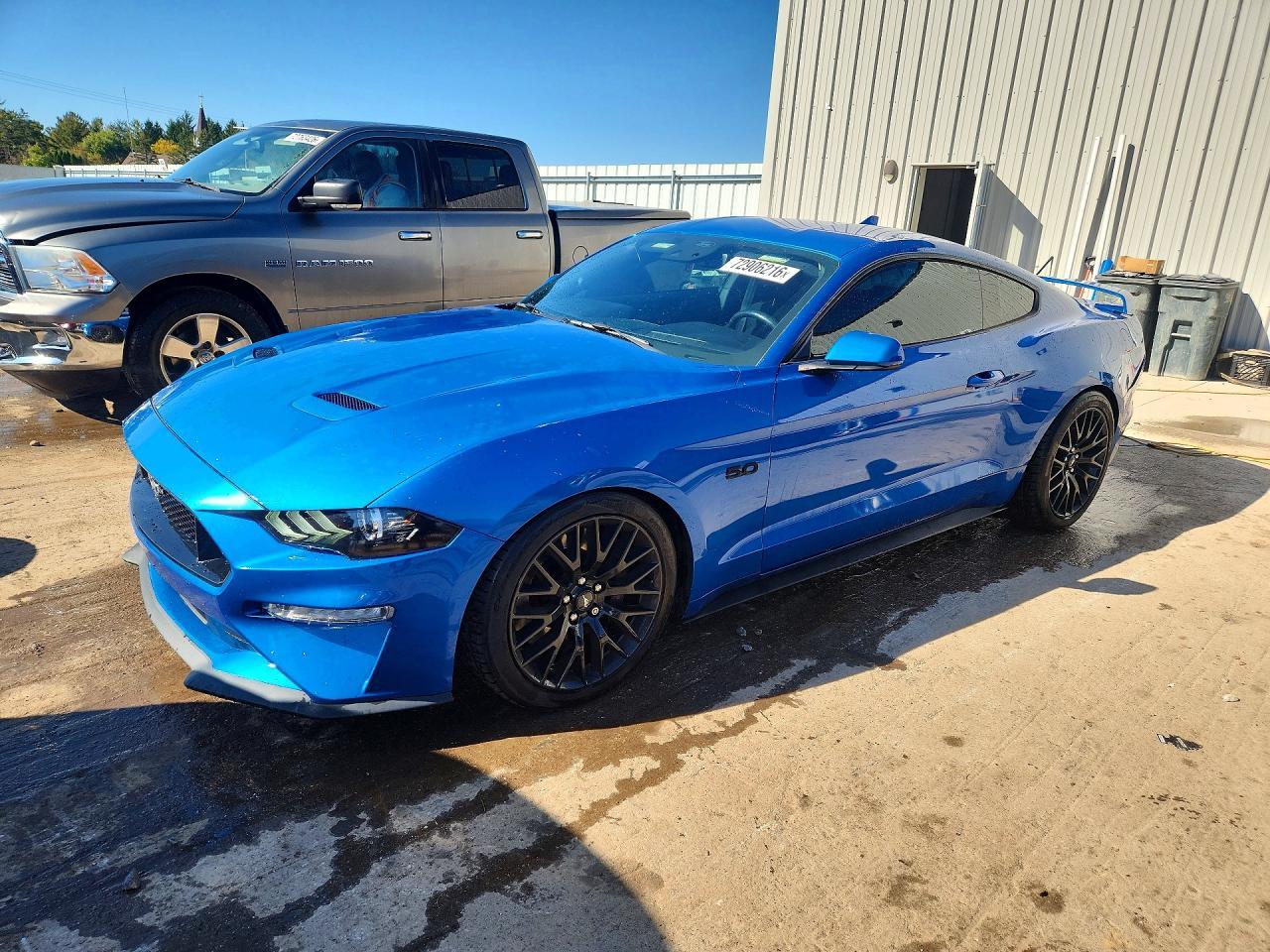 2021 Ford Mustang Gt - zdjęcie główne