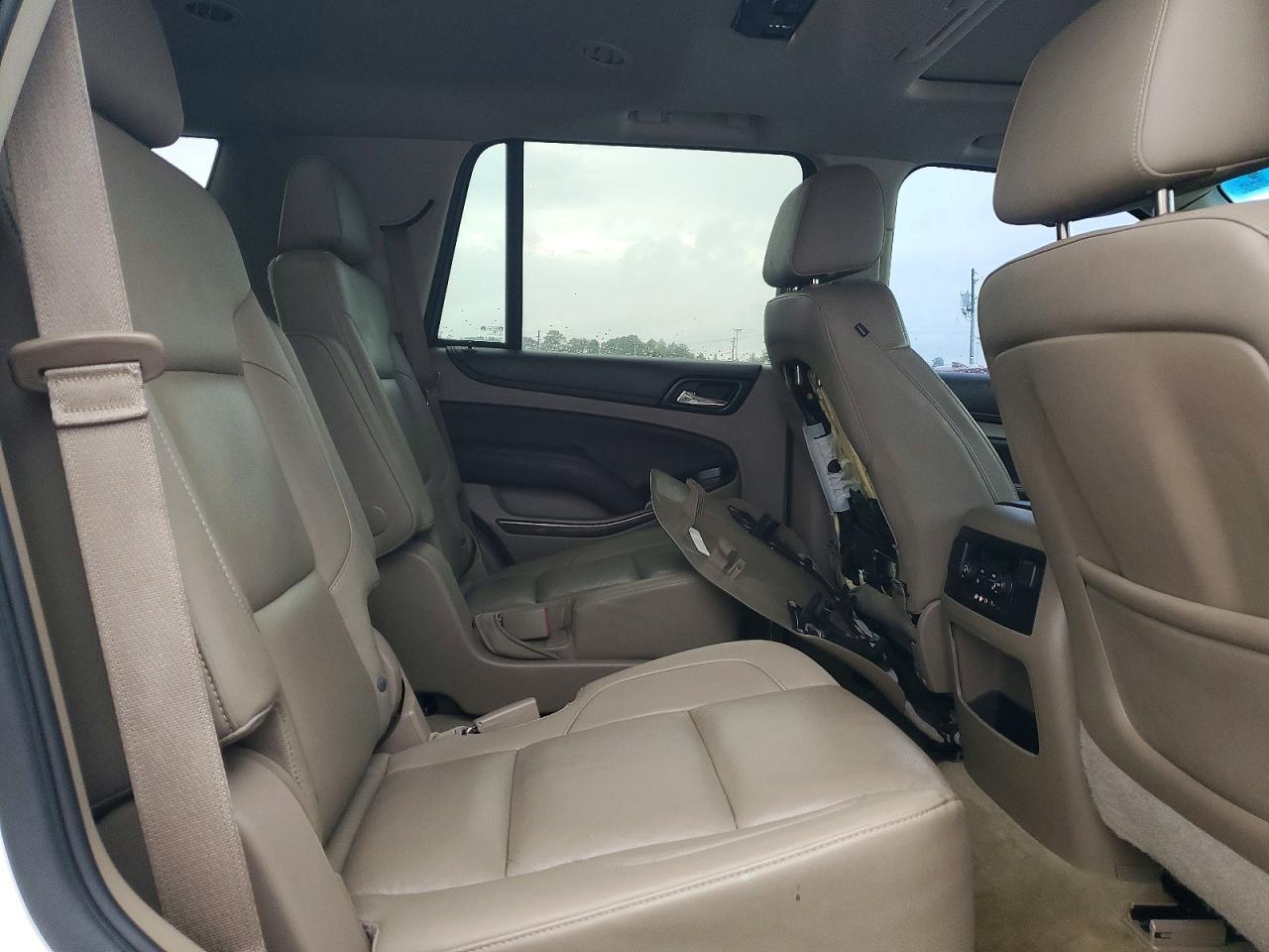 2015 Chevrolet Tahoe C1500 Lt - zdjęcie 11