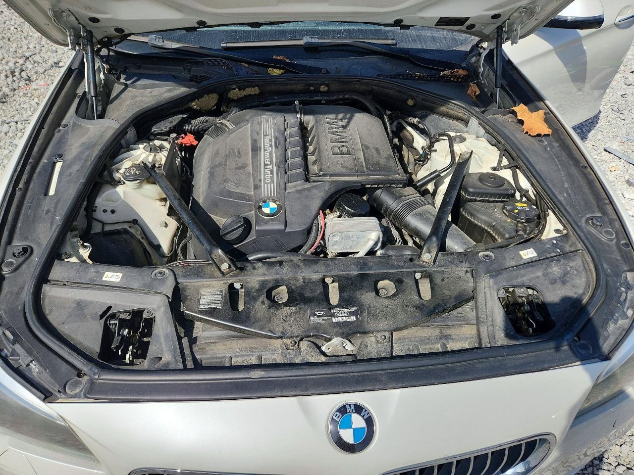 2014 BMW Seria 5 535i - zdjęcie 11
