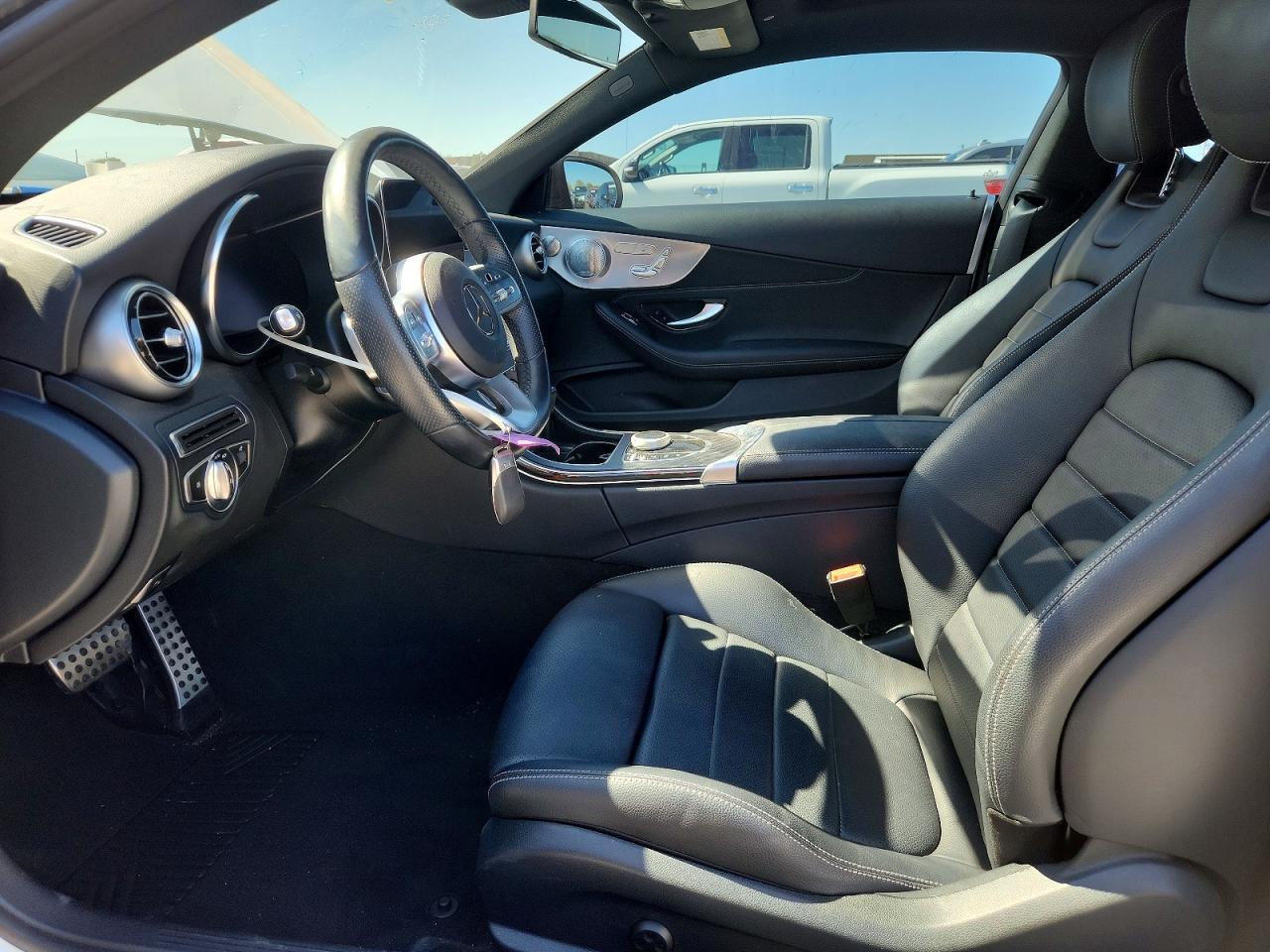 2021 Mercedes-Benz C 300 - zdjęcie 7