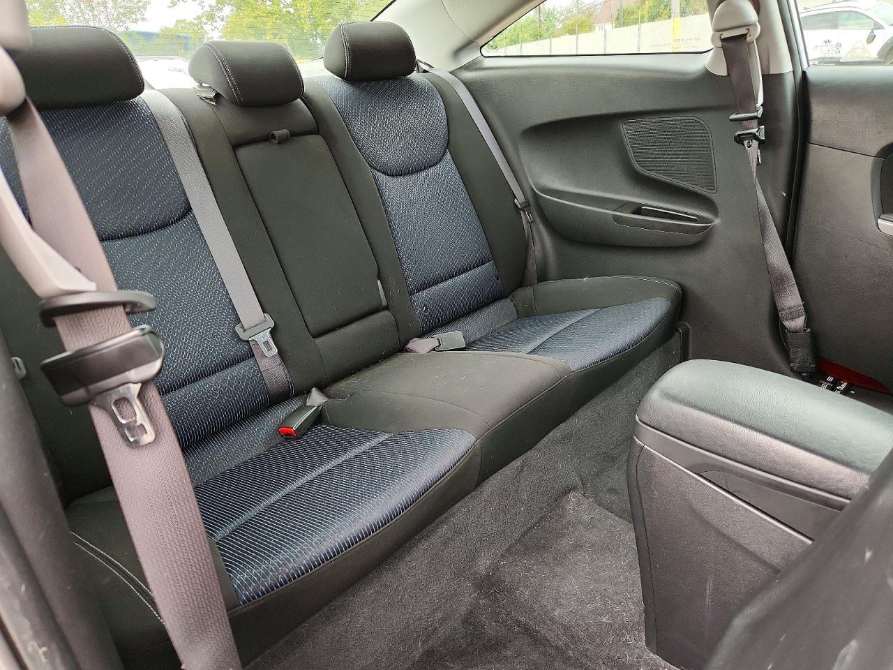 2013 Hyundai Elantra Coupe Gs - zdjęcie 10
