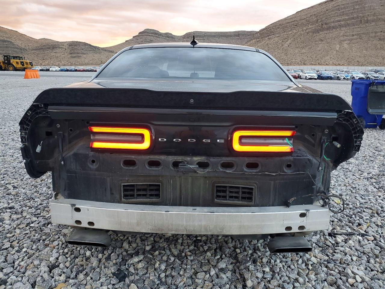 2015 Dodge Challenger R/T - zdjęcie 6