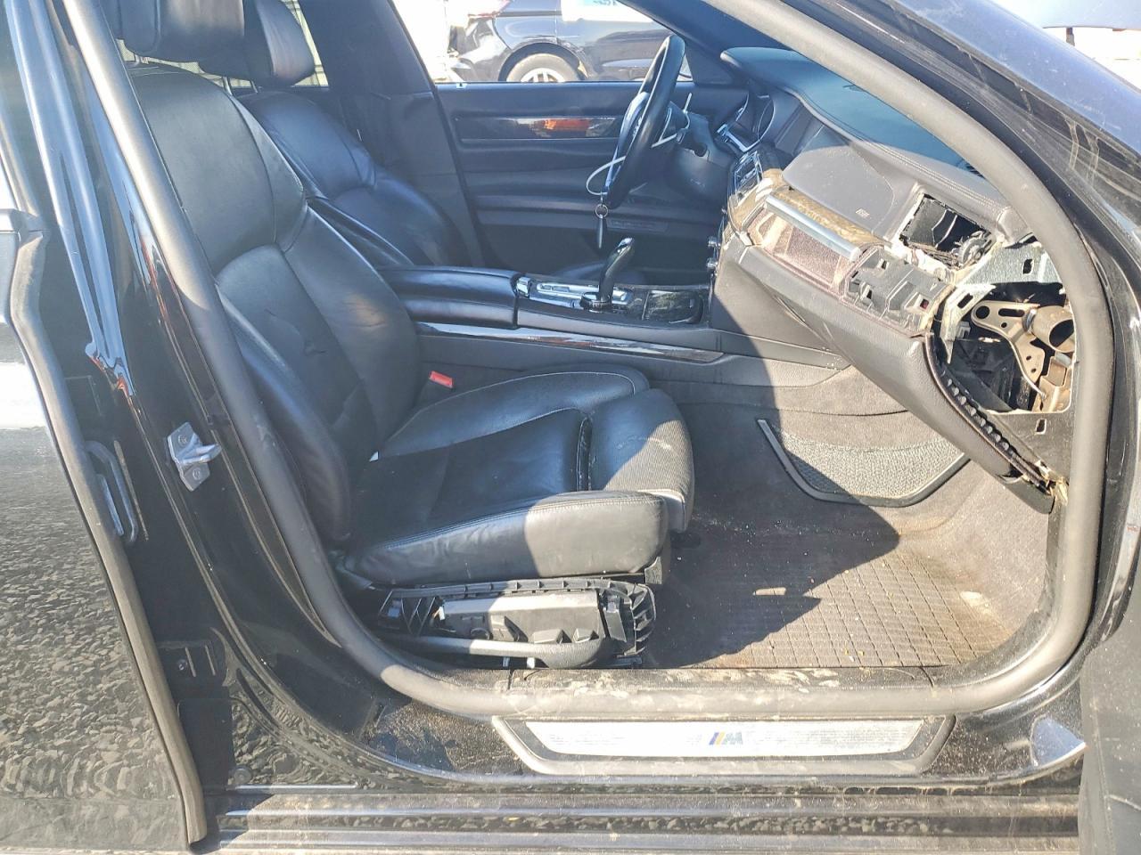 2014 BMW 750 Li - zdjęcie 7