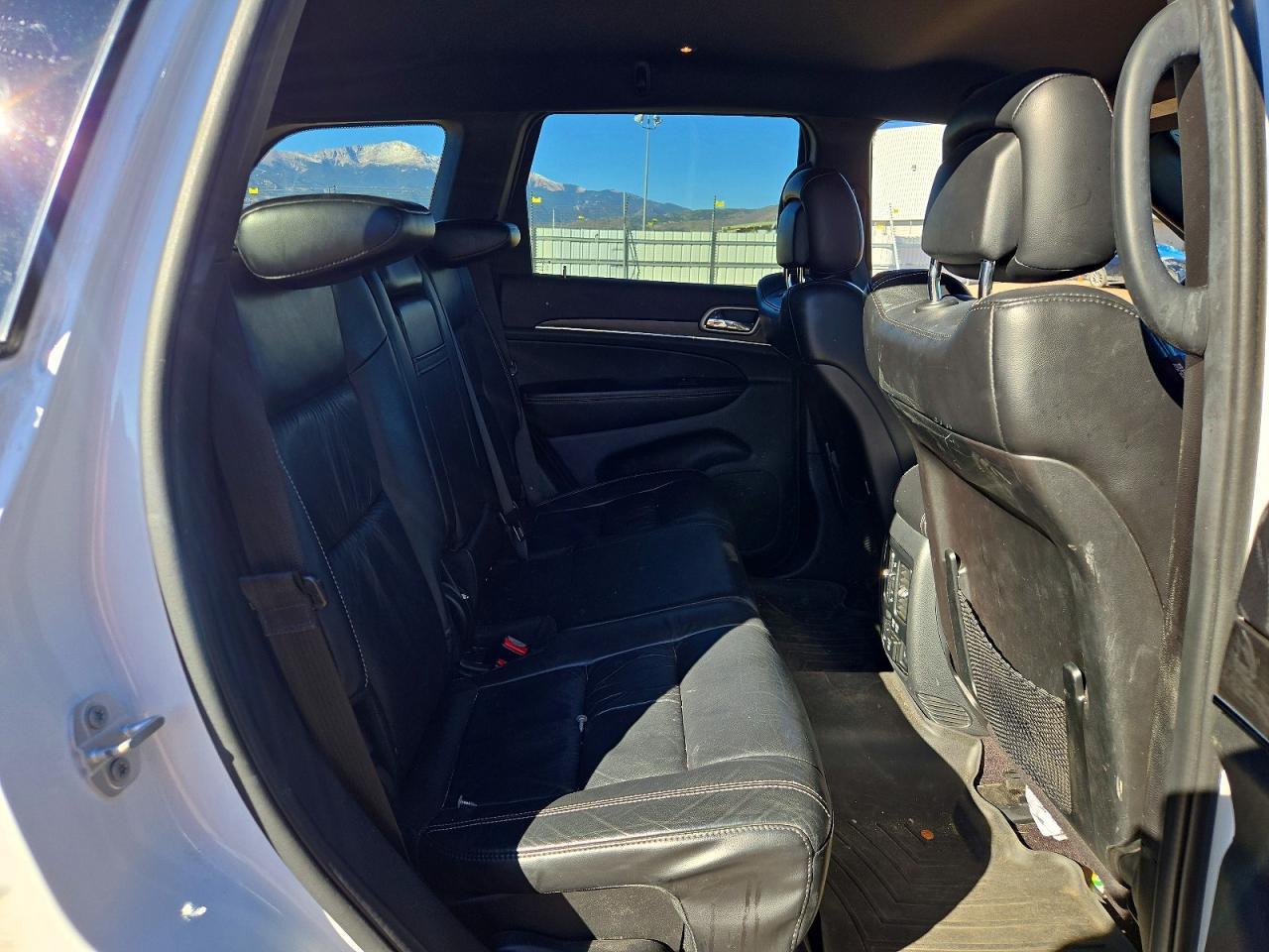 2016 Jeep Grand Cherokee Limited - zdjęcie 10