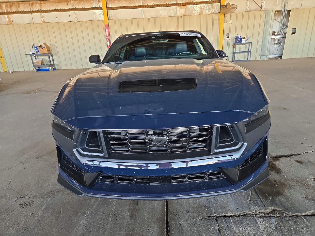 2026 Ford Mustang Dark Horse - zdjęcie 5