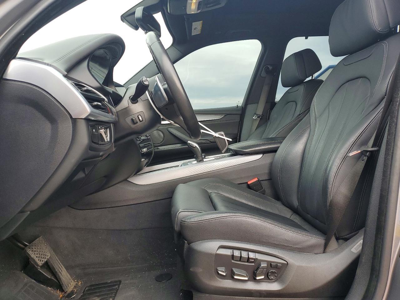 2018 BMW X5 xDrive50I - zdjęcie 7