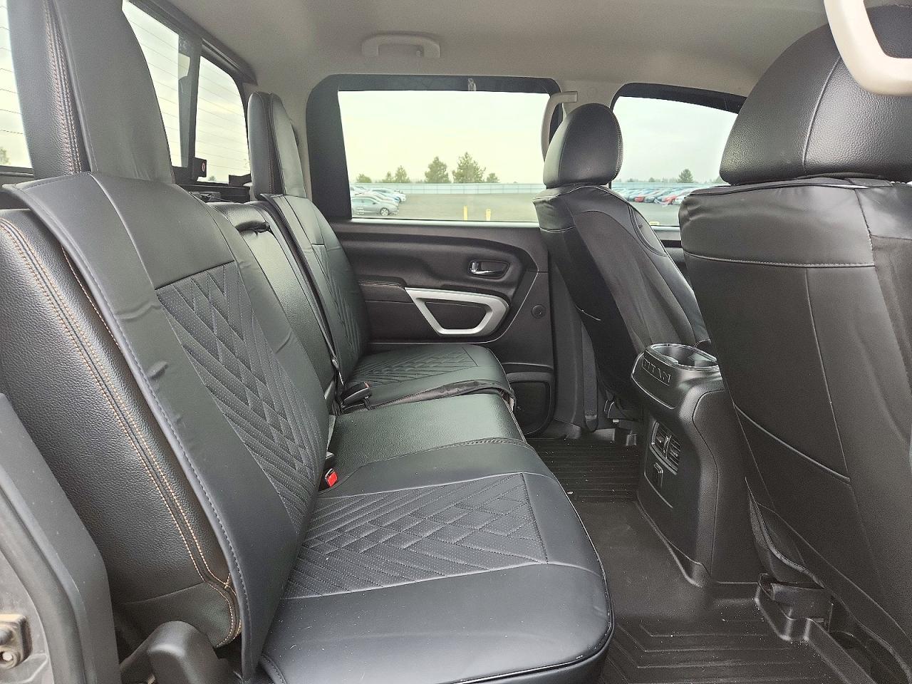 2018 Nissan Titan Xd Sl - zdjęcie 10