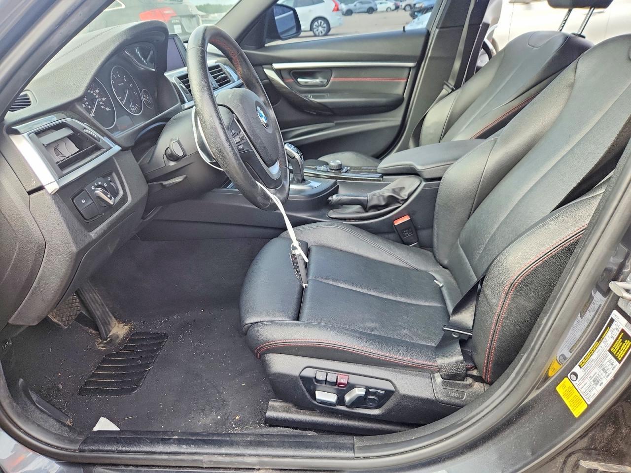 2018 BMW 330 I - zdjęcie 7