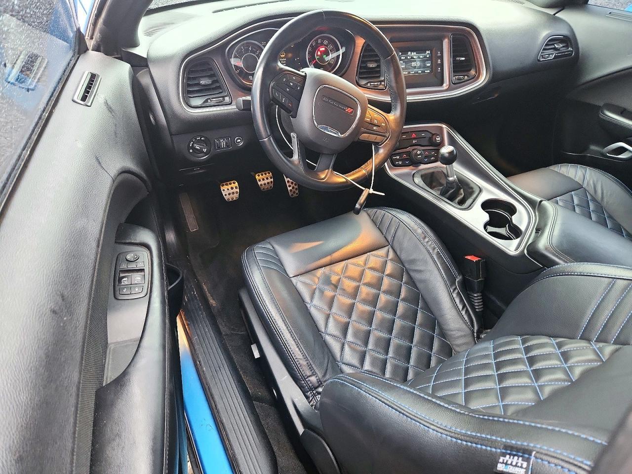 2015 Dodge Challenger Sxt - zdjęcie 8