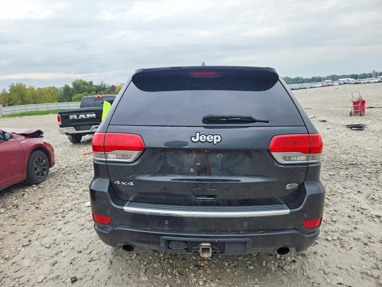 2016 Jeep Grand Cherokee Overland - zdjęcie 6