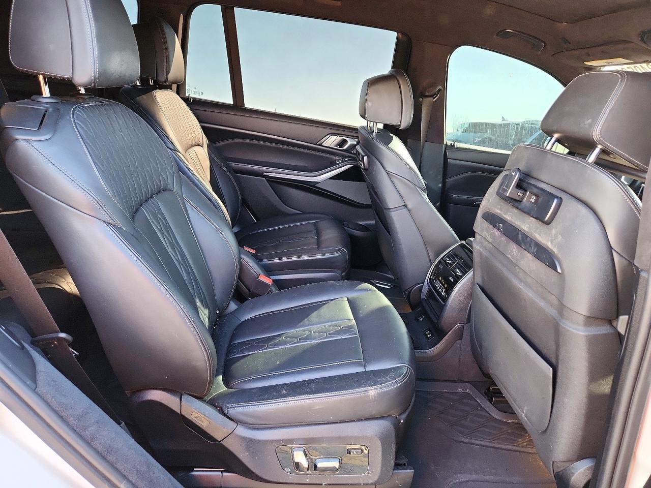 2019 BMW X7 xDrive40I - zdjęcie 11