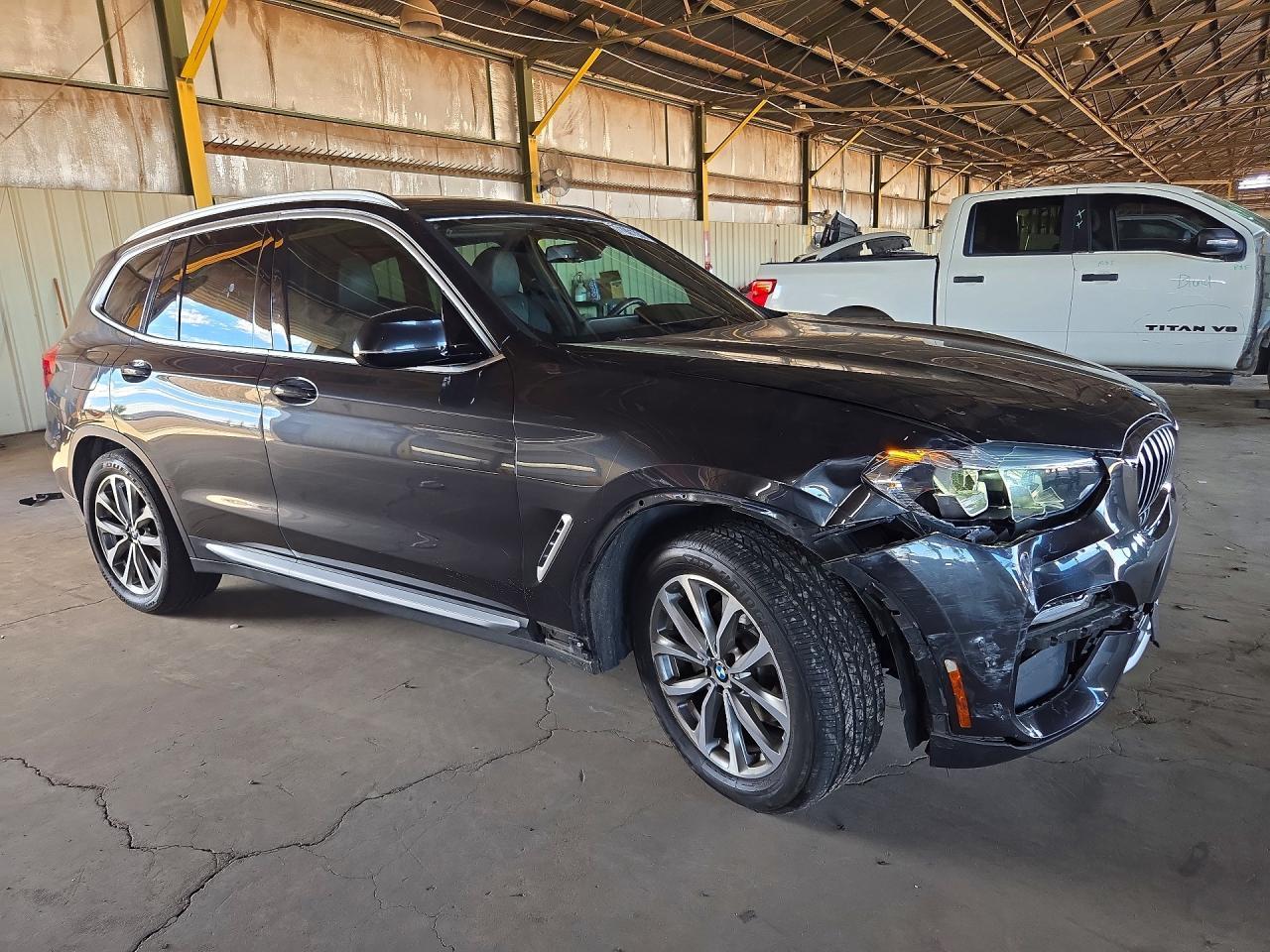 2019 BMW X3 xDrive30I - zdjęcie 4