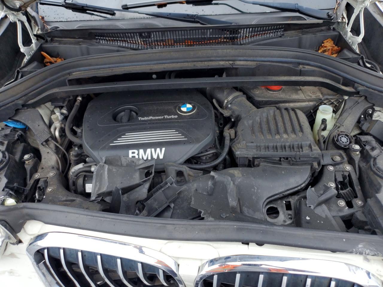 2017 BMW X1 Sdrive28I - zdjęcie 12