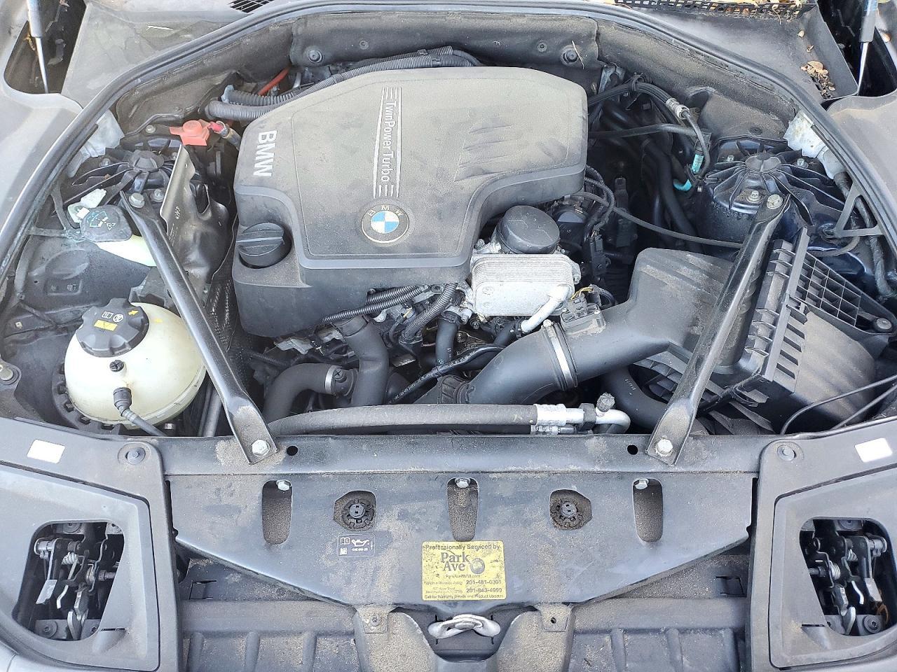 2016 BMW Seria 5 528i - zdjęcie 11
