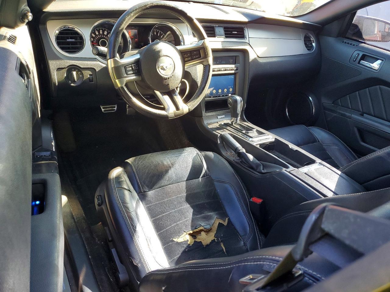2014 Ford Mustang - zdjęcie 8