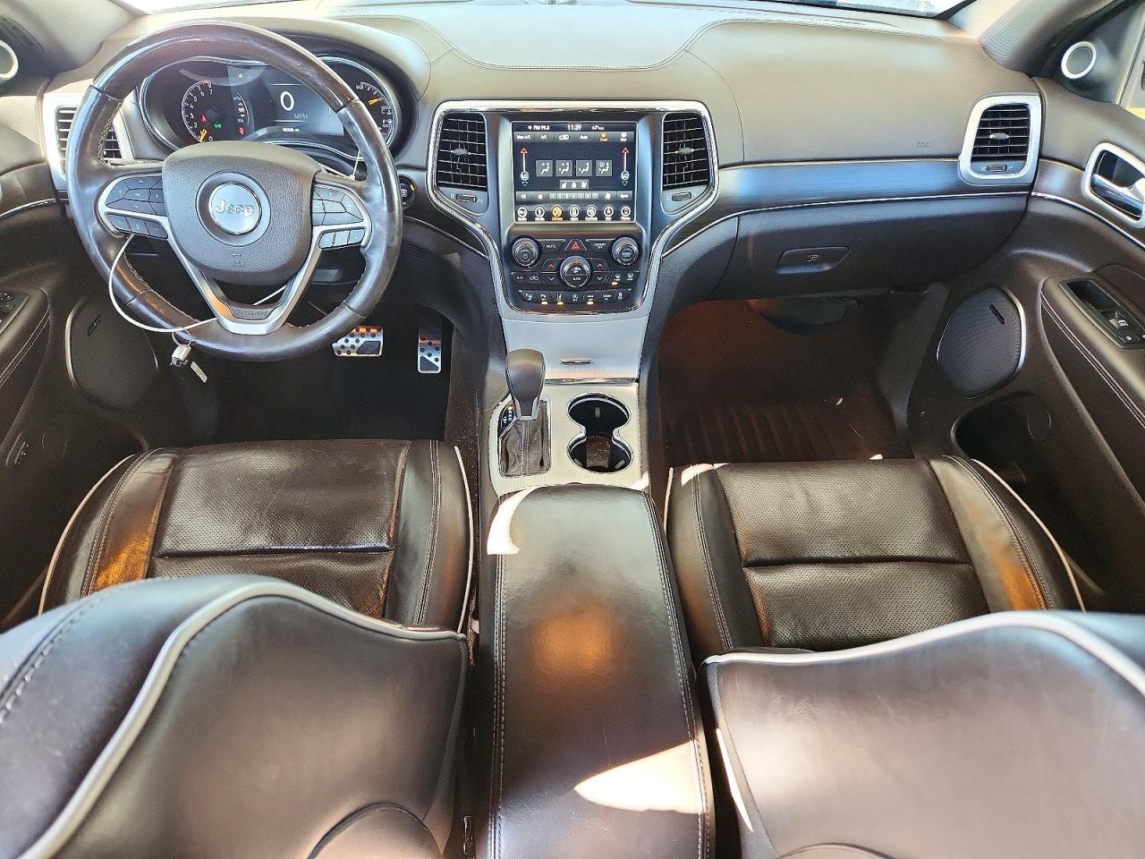 2018 Jeep Grand Cherokee Overland - zdjęcie 8