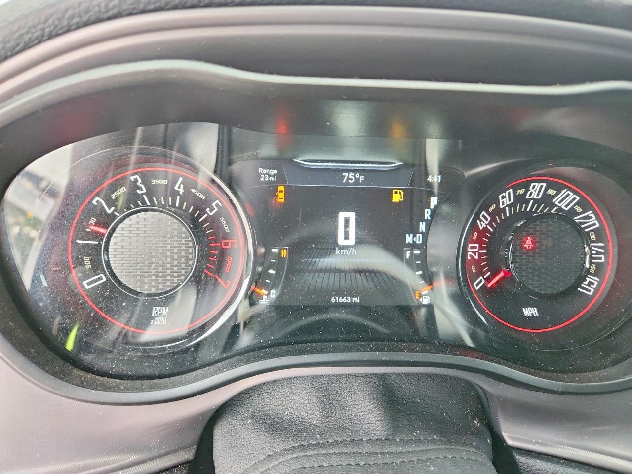 2023 Dodge Challenger R/T - zdjęcie 9