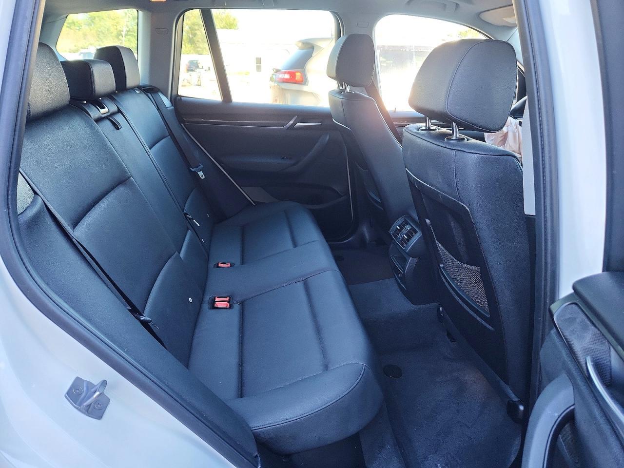 2017 BMW X3 xDrive28I - zdjęcie 11