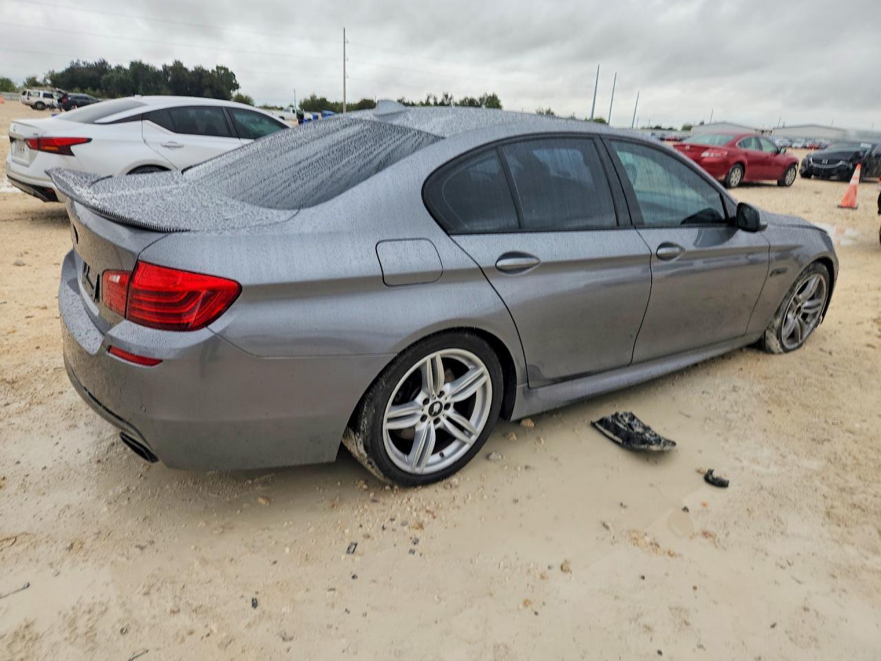 2016 BMW 550 I - zdjęcie 3