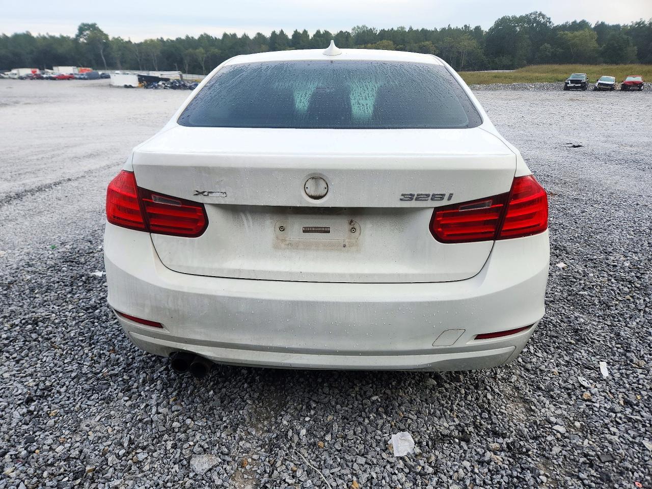 2014 BMW Seria 3 328i - zdjęcie 6