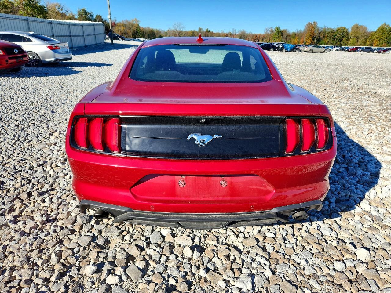 2021 Ford Mustang - zdjęcie 6
