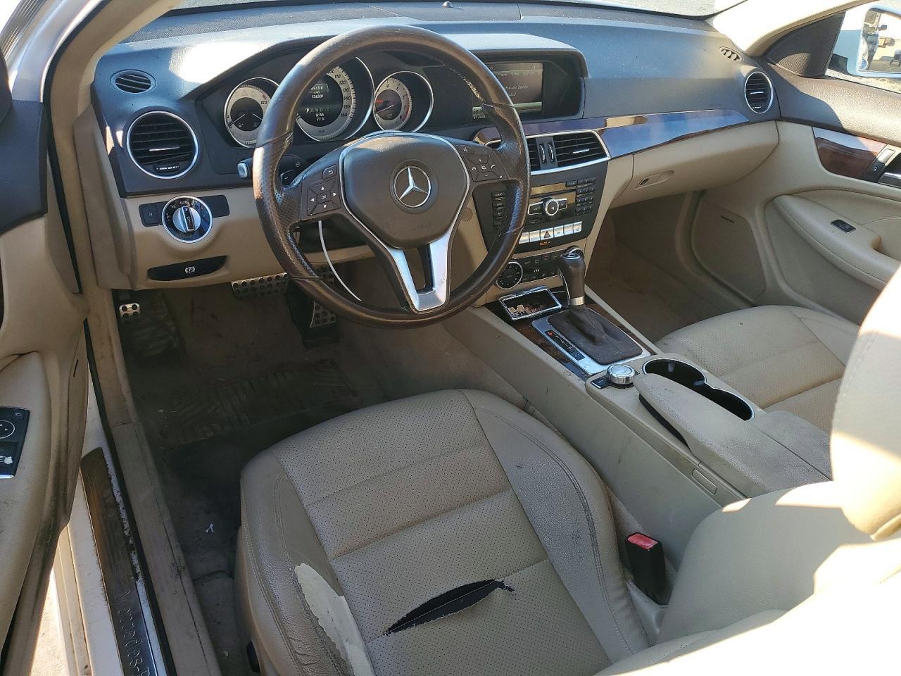 2015 Mercedes-Benz C 350 4Matic - zdjęcie 8