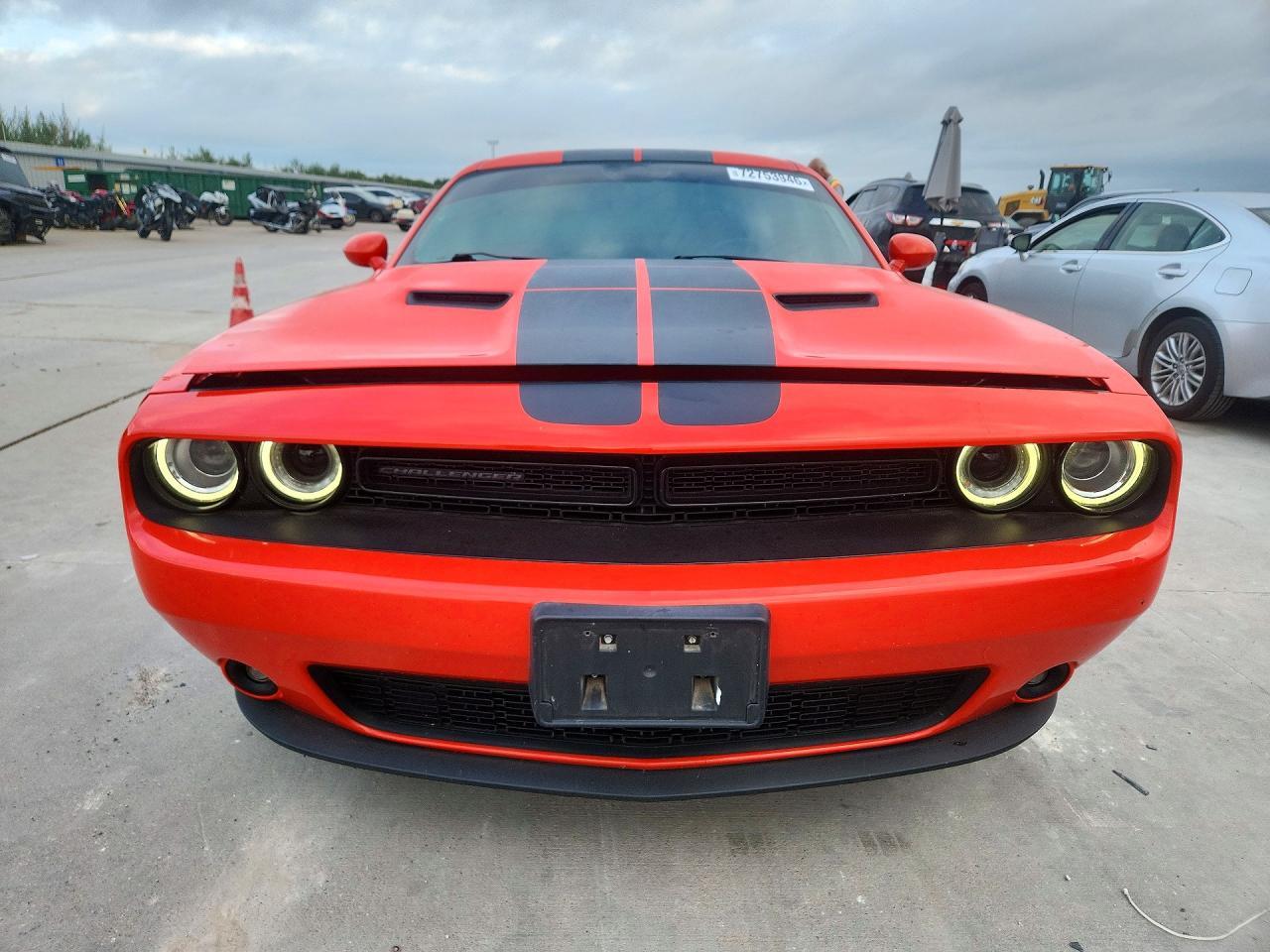 2017 Dodge Challenger Sxt - zdjęcie 5