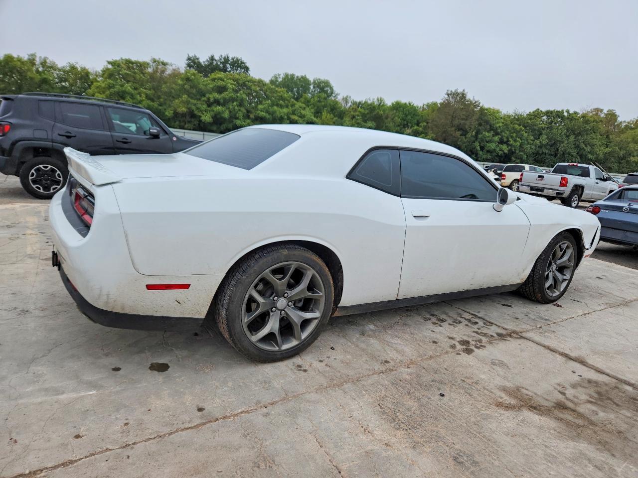 2016 Dodge Challenger Sxt - zdjęcie 3