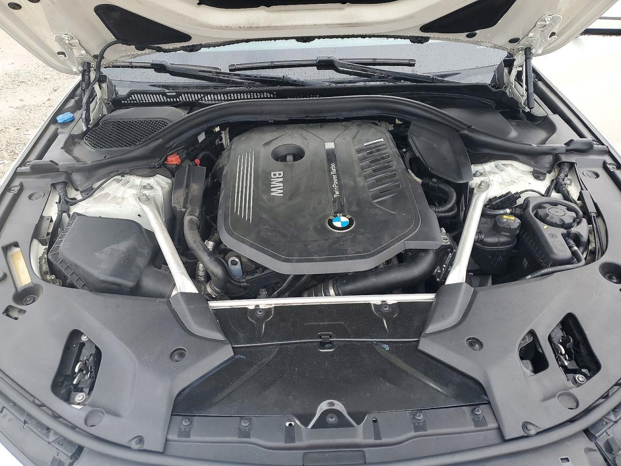 2019 BMW 540 I - zdjęcie 11