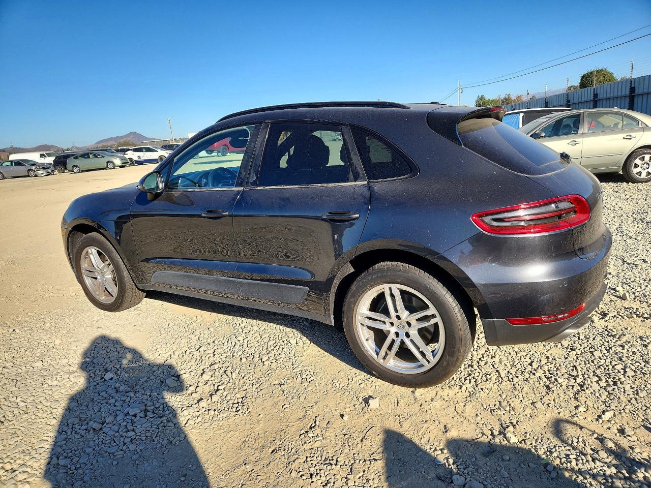 2017 Porsche Macan - zdjęcie 2