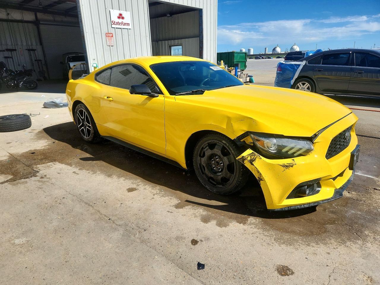 2016 Ford Mustang - zdjęcie 4