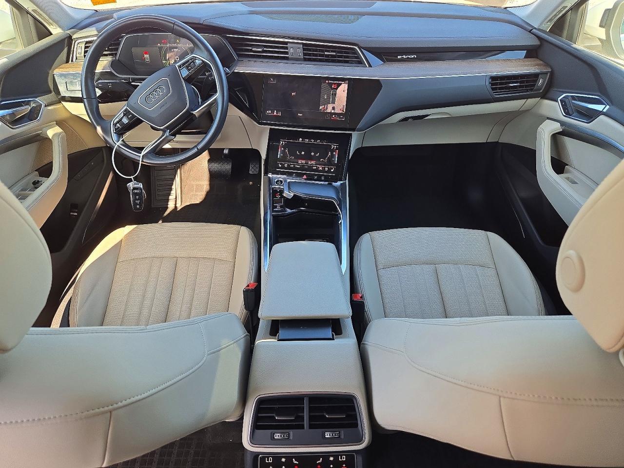 2023 Audi E-Tron Premium Plus - zdjęcie 8