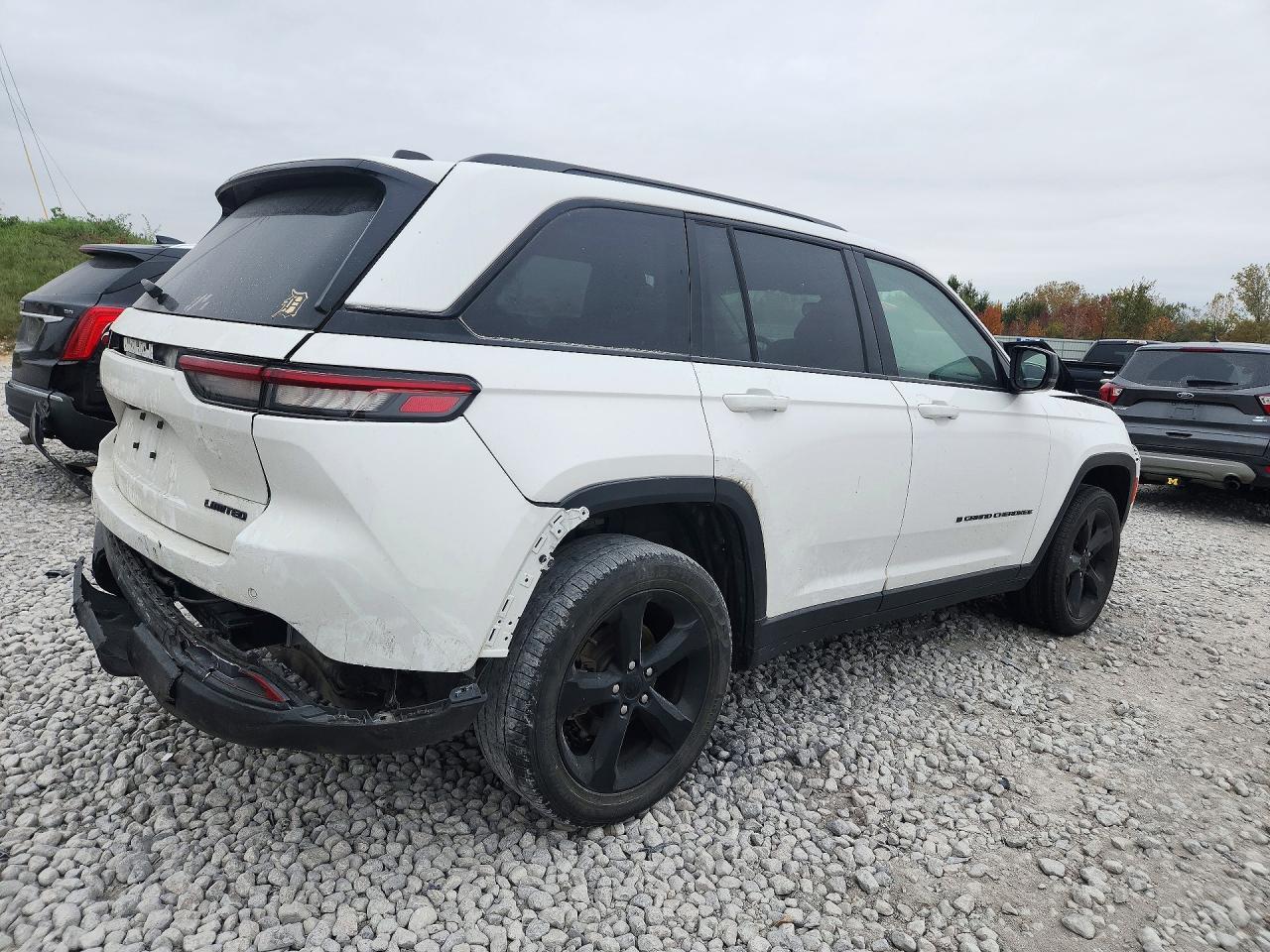 2023 Jeep Grand Cherokee Limited - zdjęcie 3