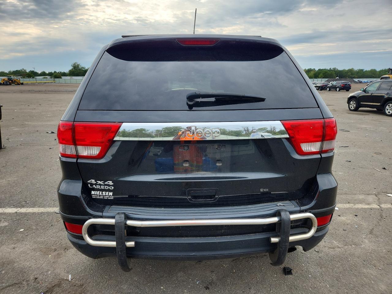 2013 Jeep Grand Cherokee Laredo - zdjęcie 6
