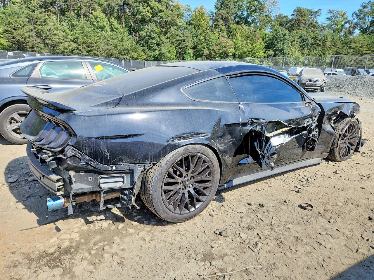 2017 Ford Mustang Gt - zdjęcie 3
