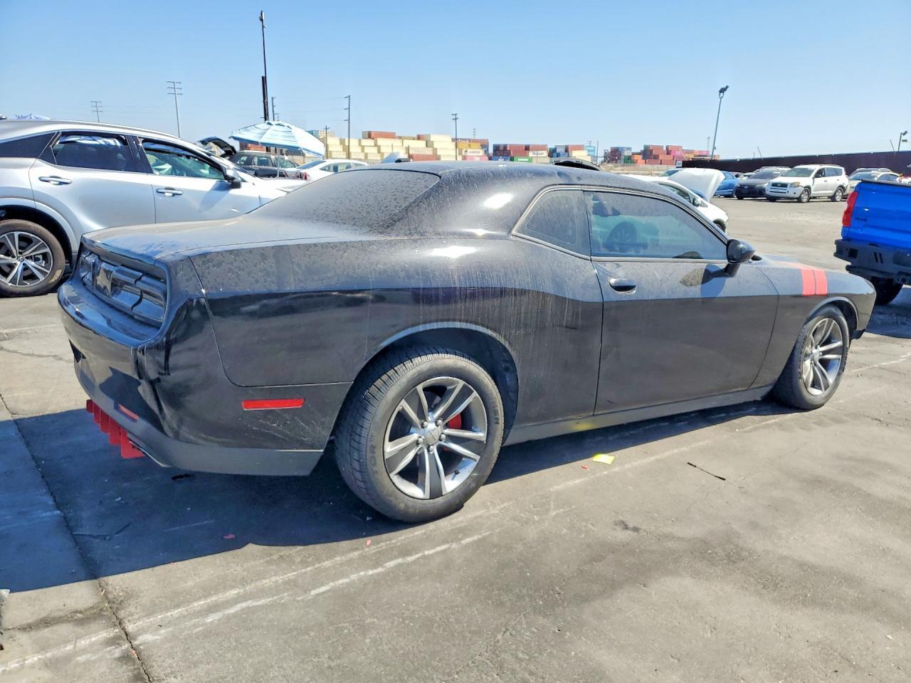 2015 Dodge Challenger Sxt - zdjęcie 3