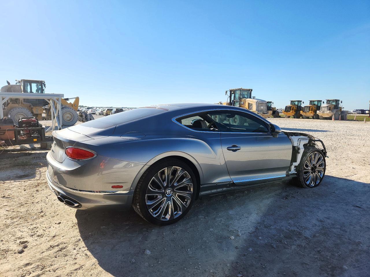 2021 Bentley Continental Gt - zdjęcie 3