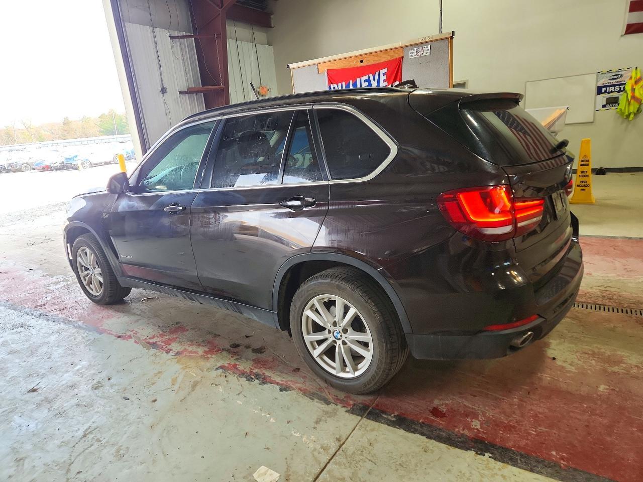 2015 BMW X5 xDrive35D - zdjęcie 2