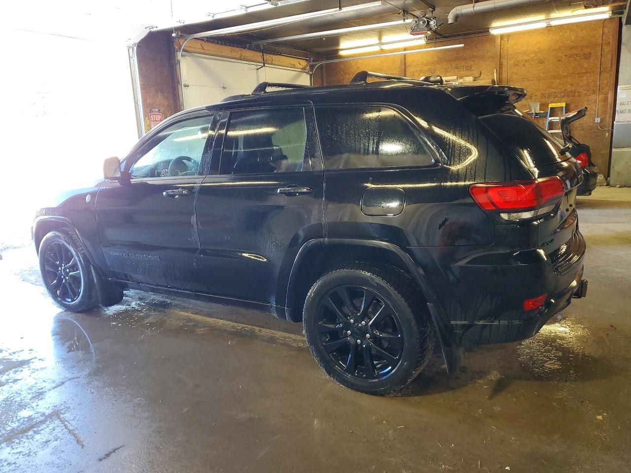 2017 Jeep Grand Cherokee Laredo - zdjęcie 2
