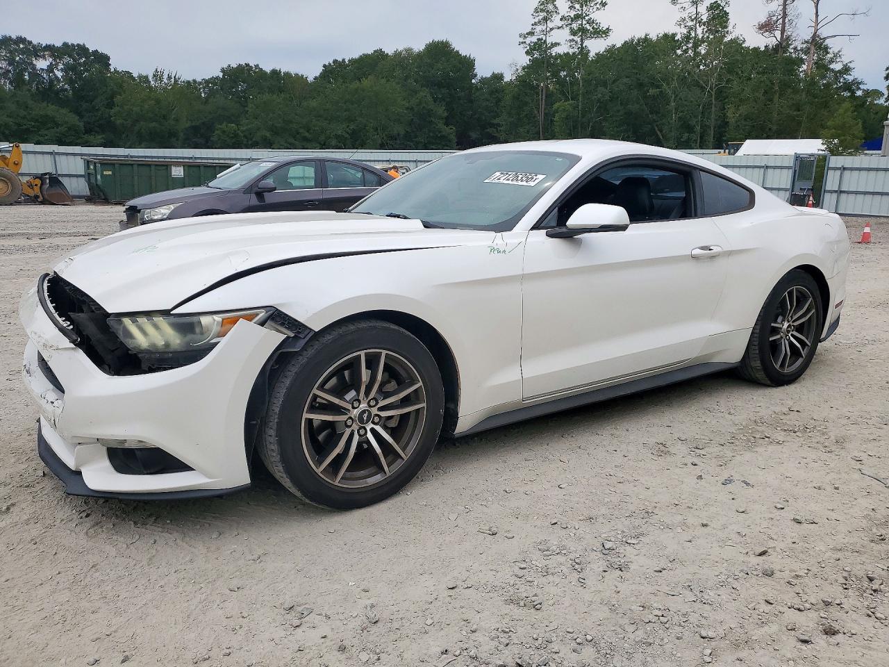 2017 Ford Mustang - zdjęcie główne