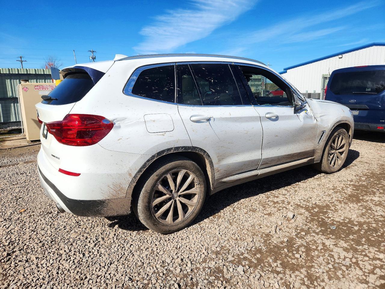 2018 BMW X3 xDrive30I - zdjęcie 3