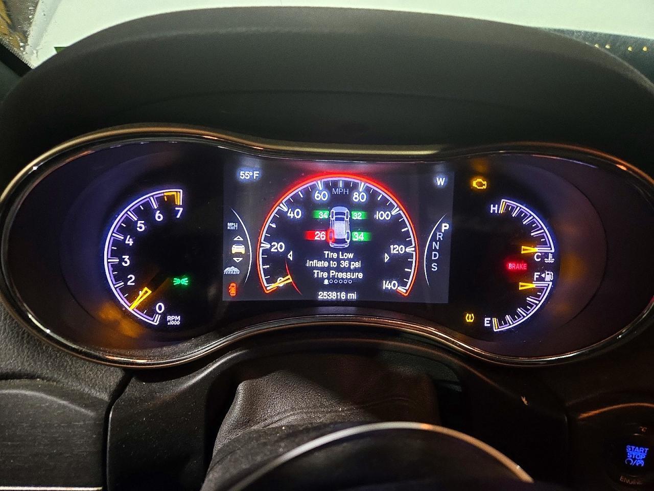 2015 Jeep Grand Cherokee Limited - zdjęcie 9